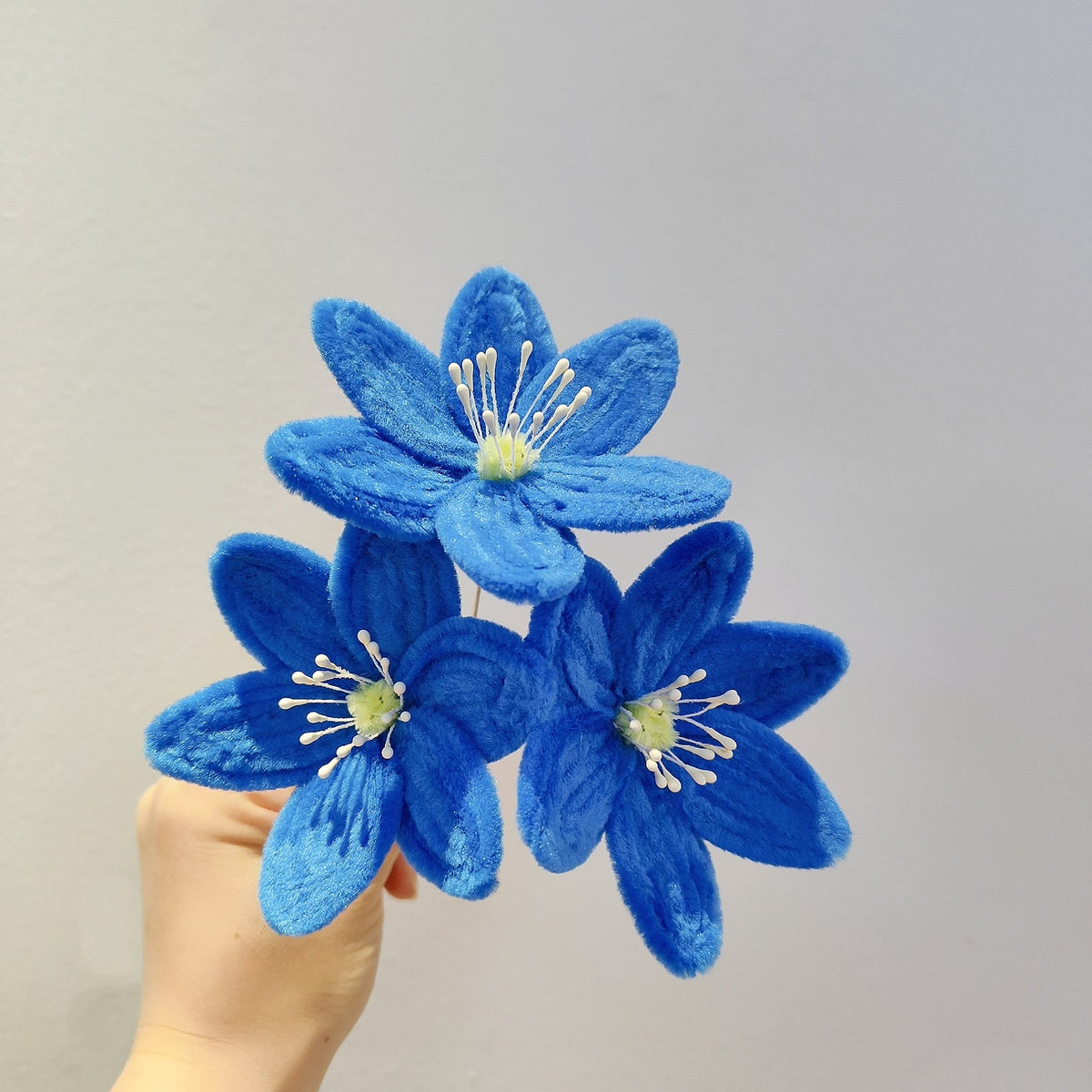 Hepatica Flower | Chenille Video Tutorial original craft photo