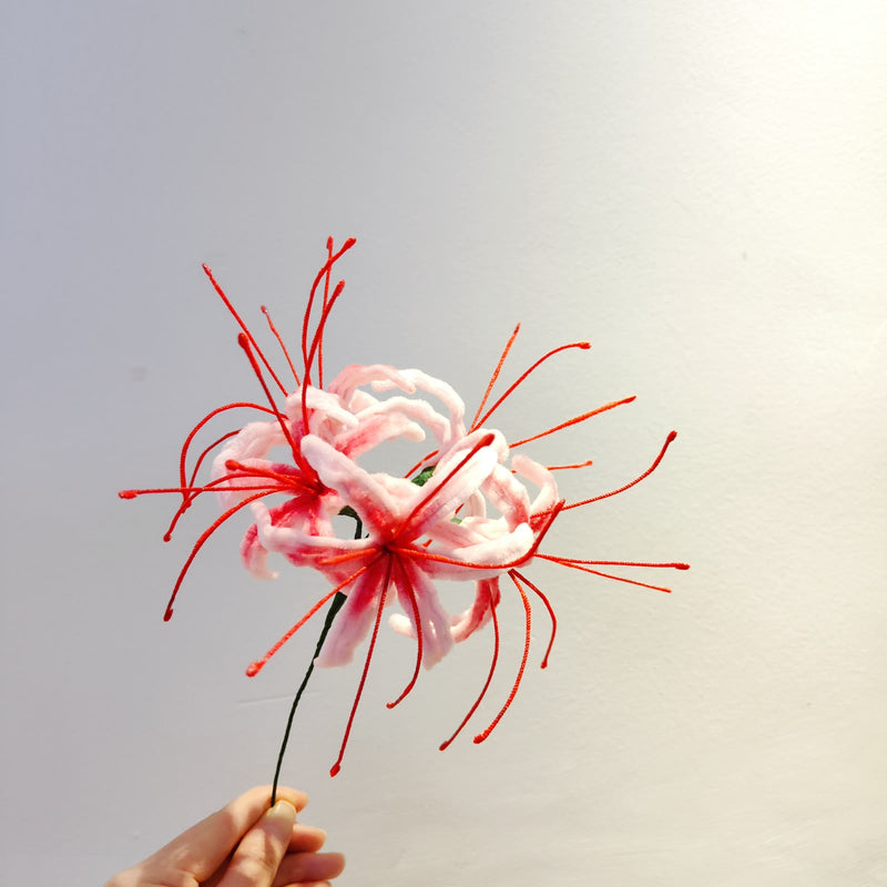 Red Spider Lily | Easy-to-Follow Pipe Cleaner Video Tutorial