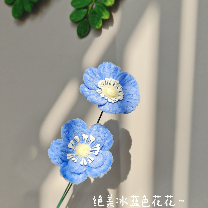 Icy Blue Flower | Easy-to-Follow Pipe Cleaner Video Tutorial