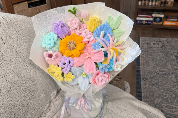 Chenille flower photo shared by a Vela Muse customer